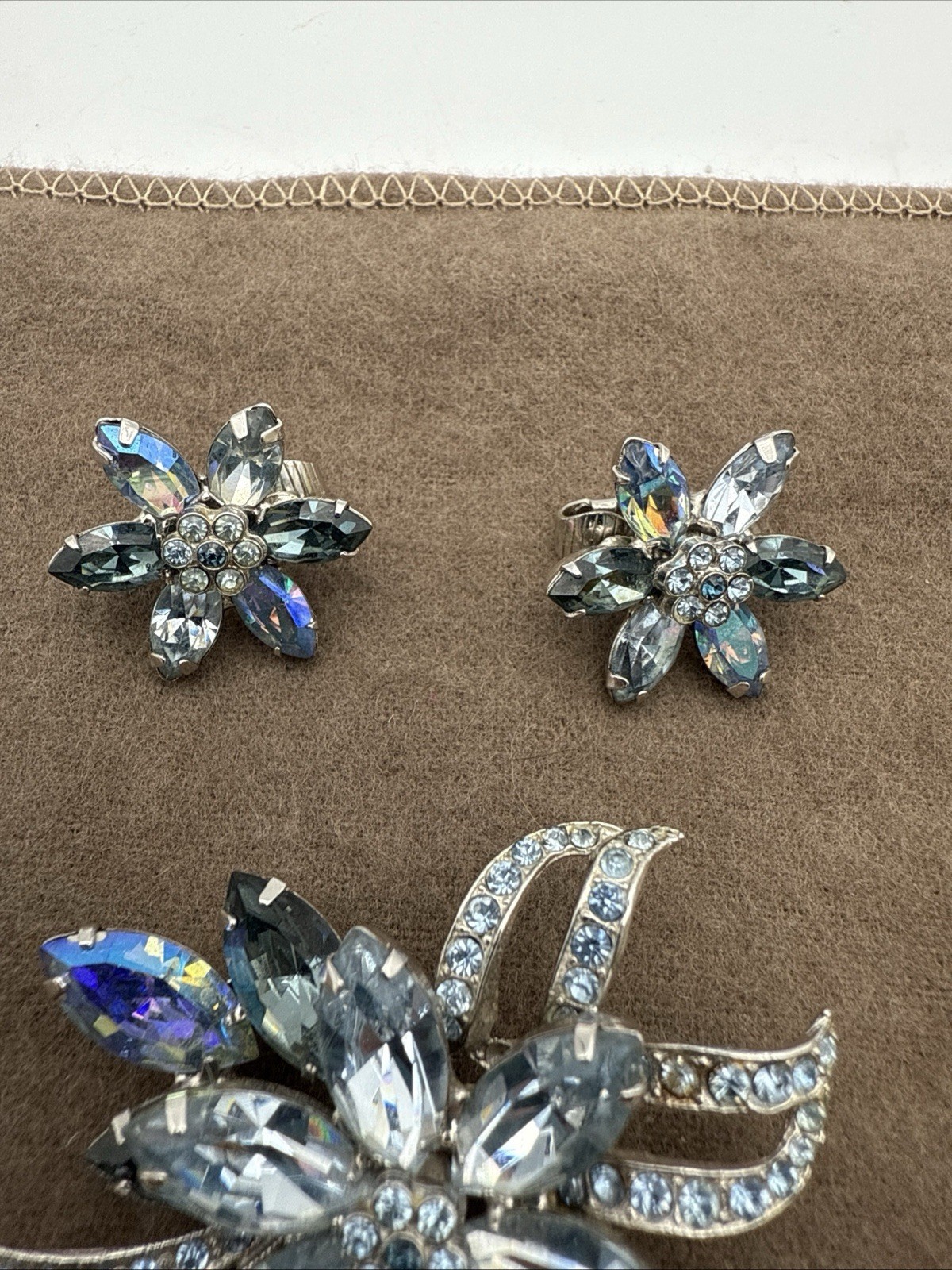 Jewelry, Earrings and Brooch Set, Weiss Signed Vintage, blue and clear stones