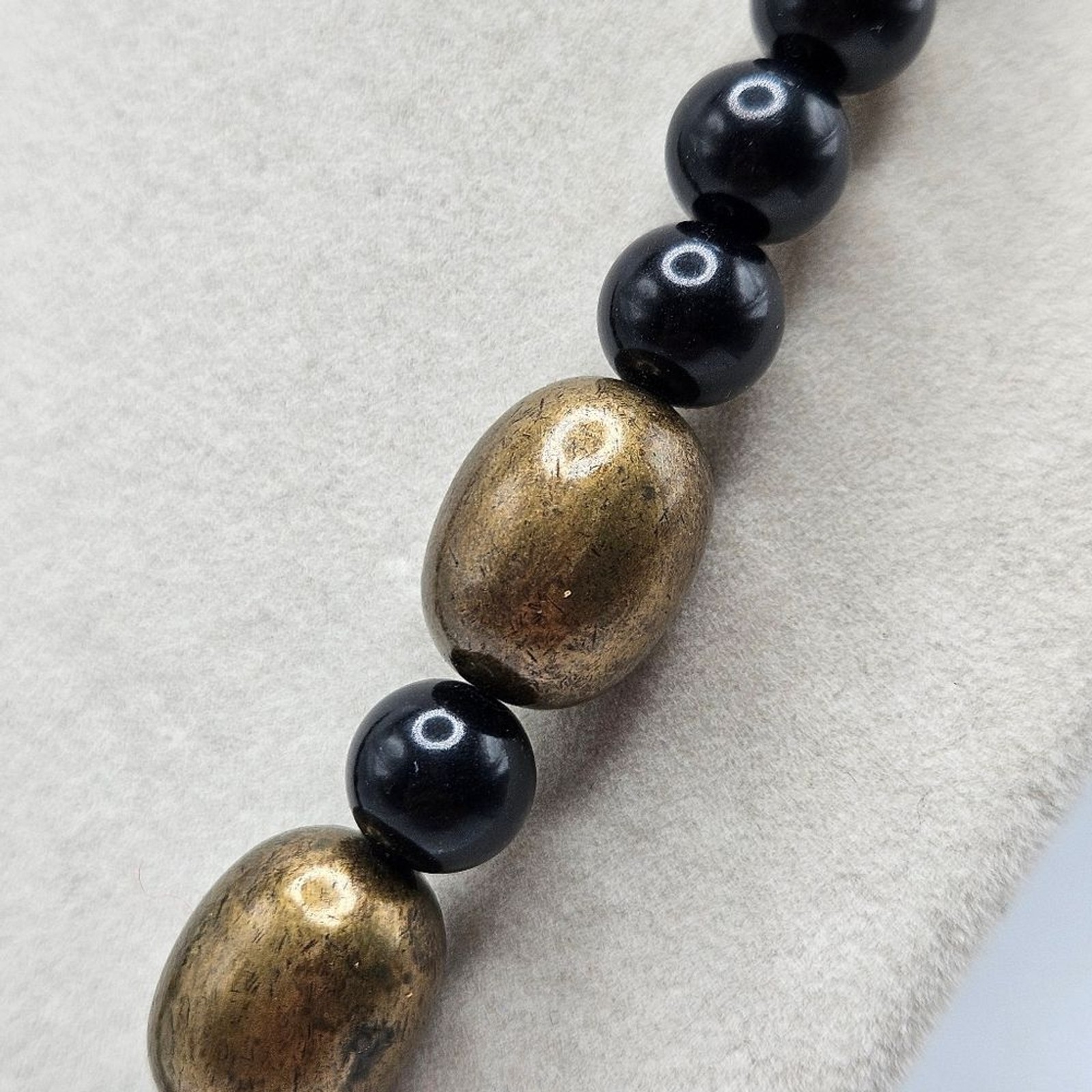 VINTAGE Art Deco Black and Copper Tone Statement Beaded Necklace