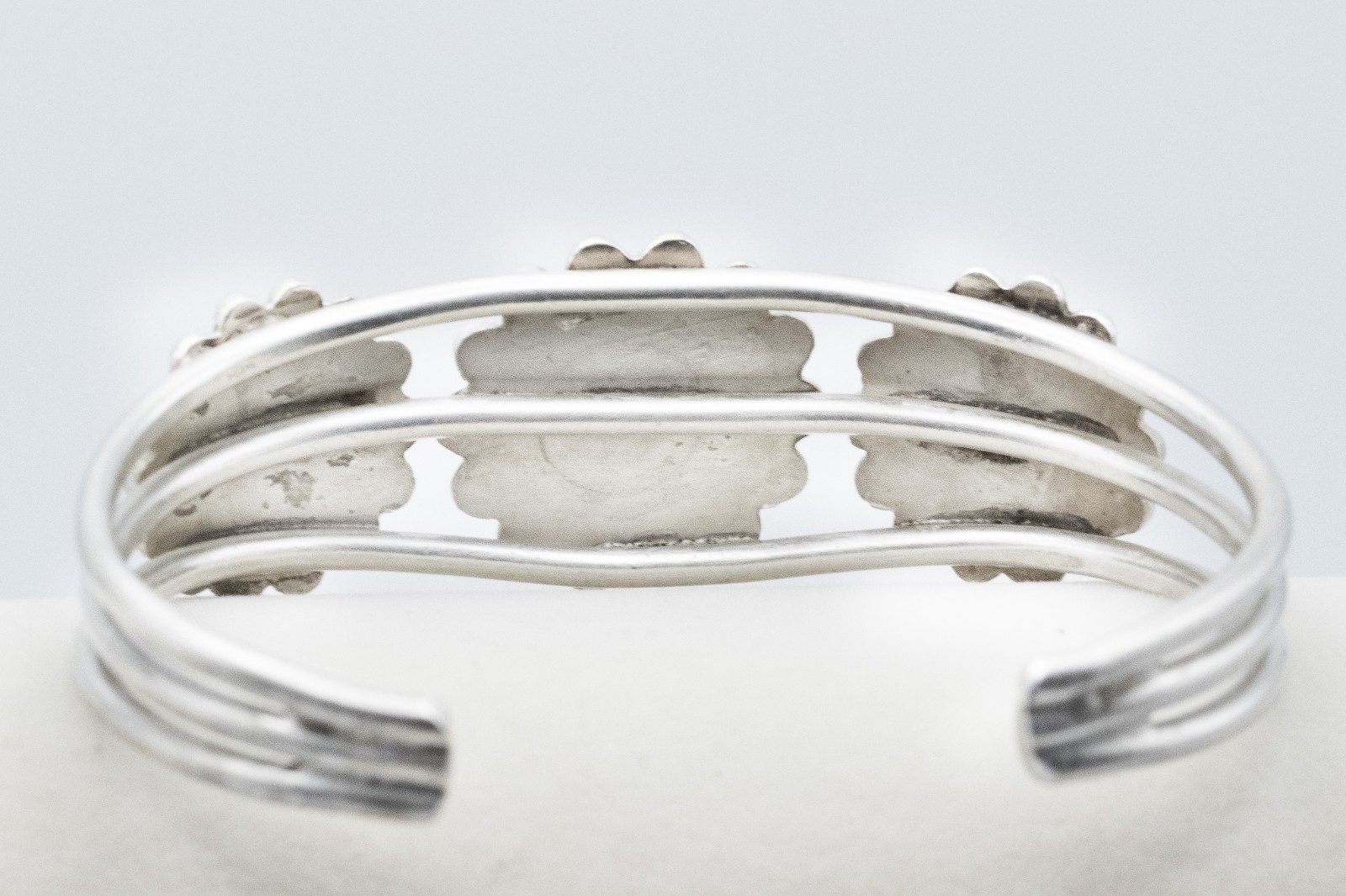 Vintage Navajo Sterling Silver Beaded Triple Dome Cuff Bracelet 925 32 g