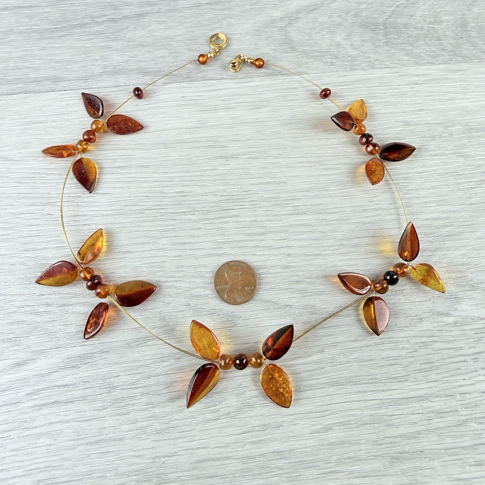 Genuine Baltic Amber Honey Polished Leaf Floral Boho Statement Wire Necklace