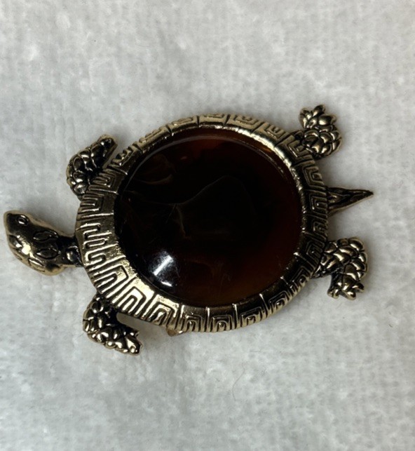 Vintage Gold Tone TURTLE Brooch w Tortoise Shell Glass Body