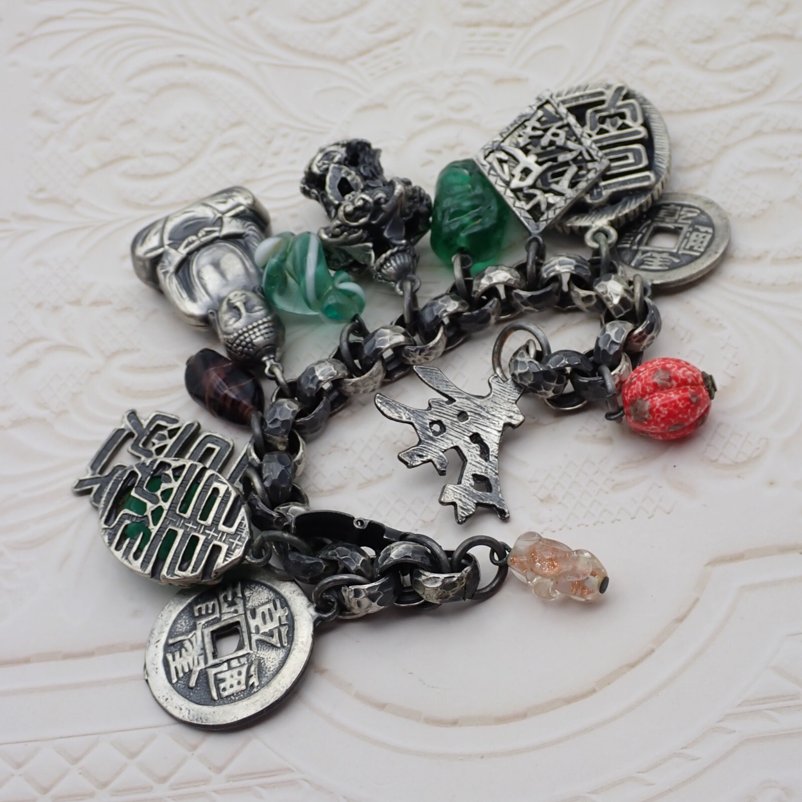 VTG Germany Unsigned Napier Buddha Shangri-La 7″ 14 Charm Chunky Bracelet