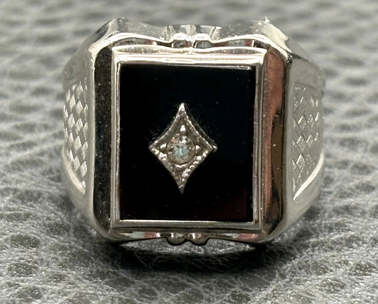 Vintage Vargas 18K HGE White Gold Plated Black Onyx Rhinestone Ring Size 8