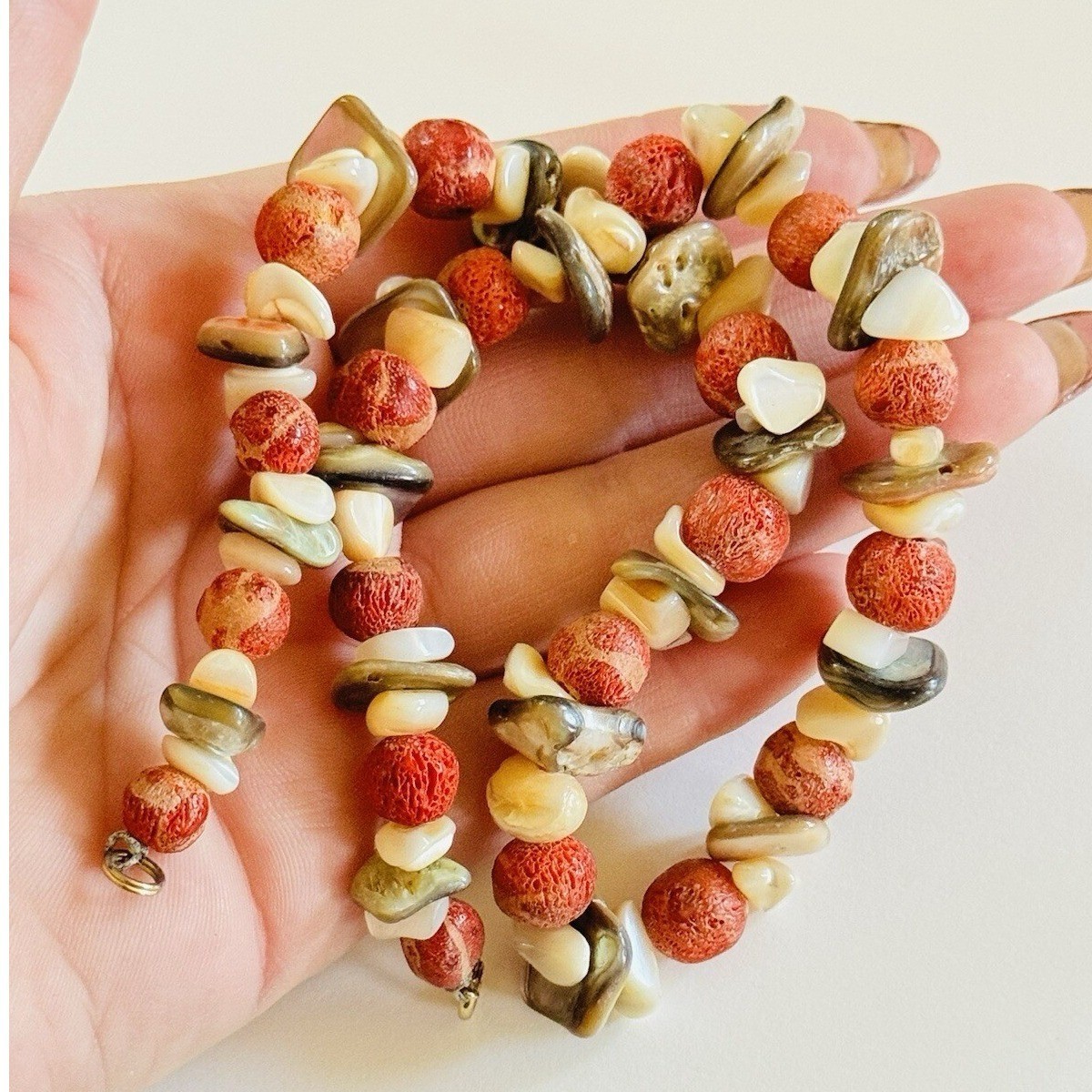VTG Red Sponge Coral Mother Of Pearl Natural Necklace Beaded Genuine Choker 16″