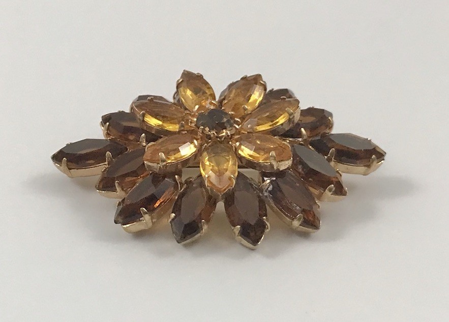 Vintage Gold Tone Crystal Fall Colors Layered Flower Brooch Pin. #936