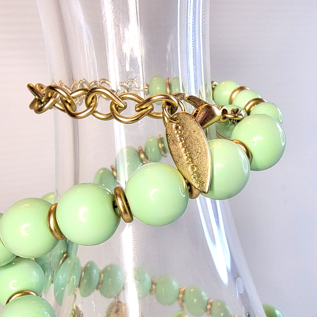 Vintage Coldwater Creek Mint Green Kashmir Necklace & Earring, 23″L Gold-Tone