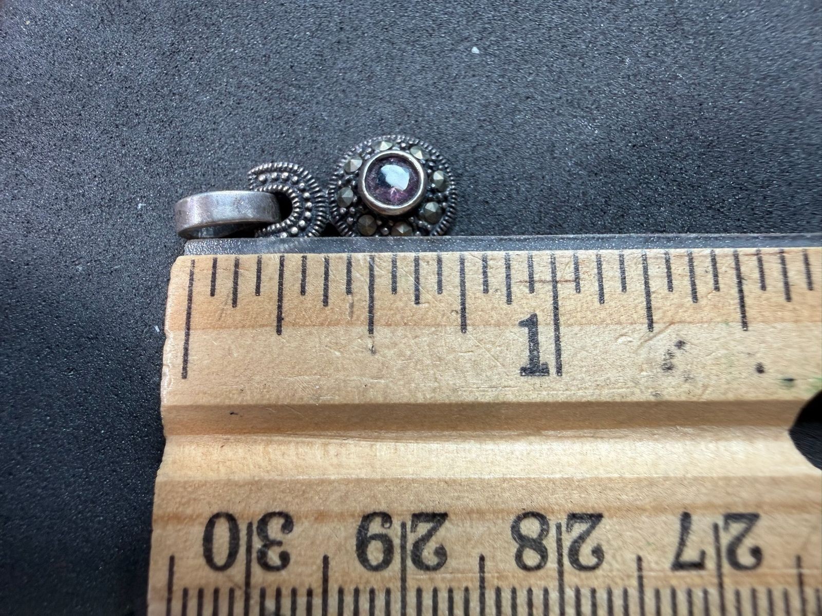 1.69g Vintage Sterling Silver 925 Round Purple Center Pendant Ornate Beaded M