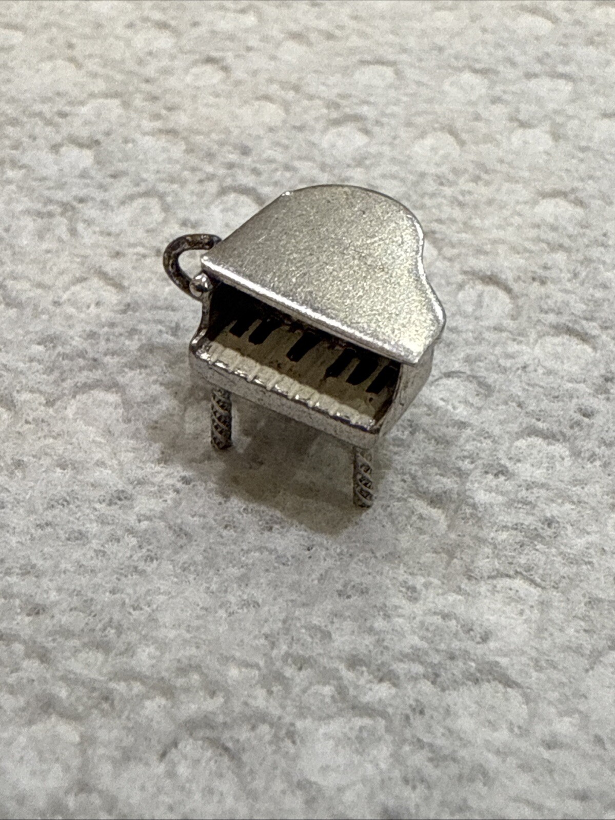 Piano Charm Sterling Silver for Jewelry Bracelet Hindged Top Working Door 1019