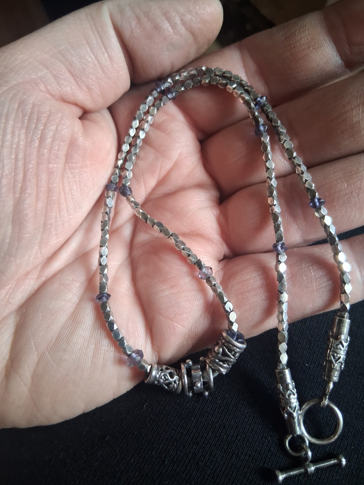 Sterling silver bead & amethyst chip accent bead necklace w/925 accent beads 17″