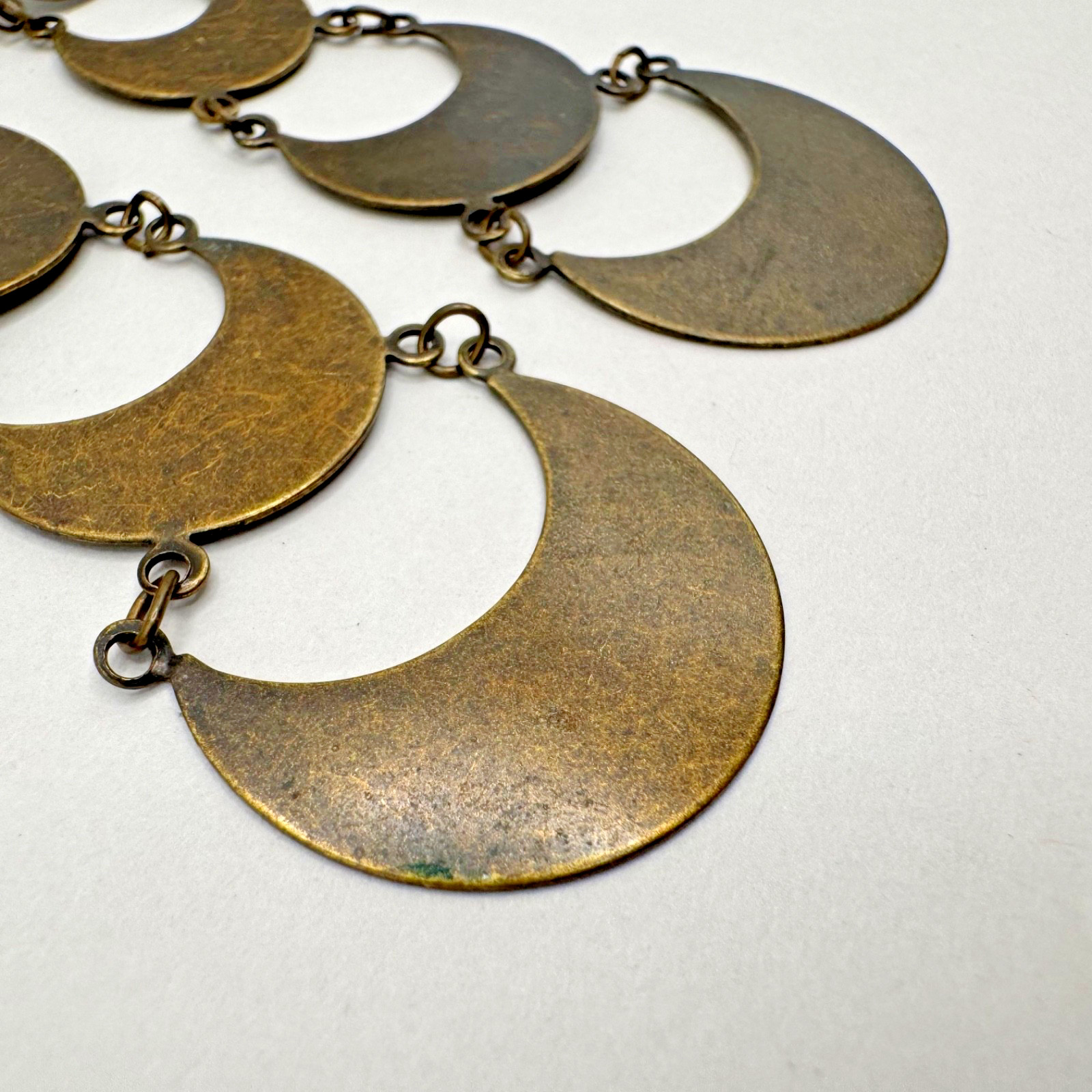Vintage Brass Geometric Dangle Pierced Earrings Boho Mod Statement Tiered Disc