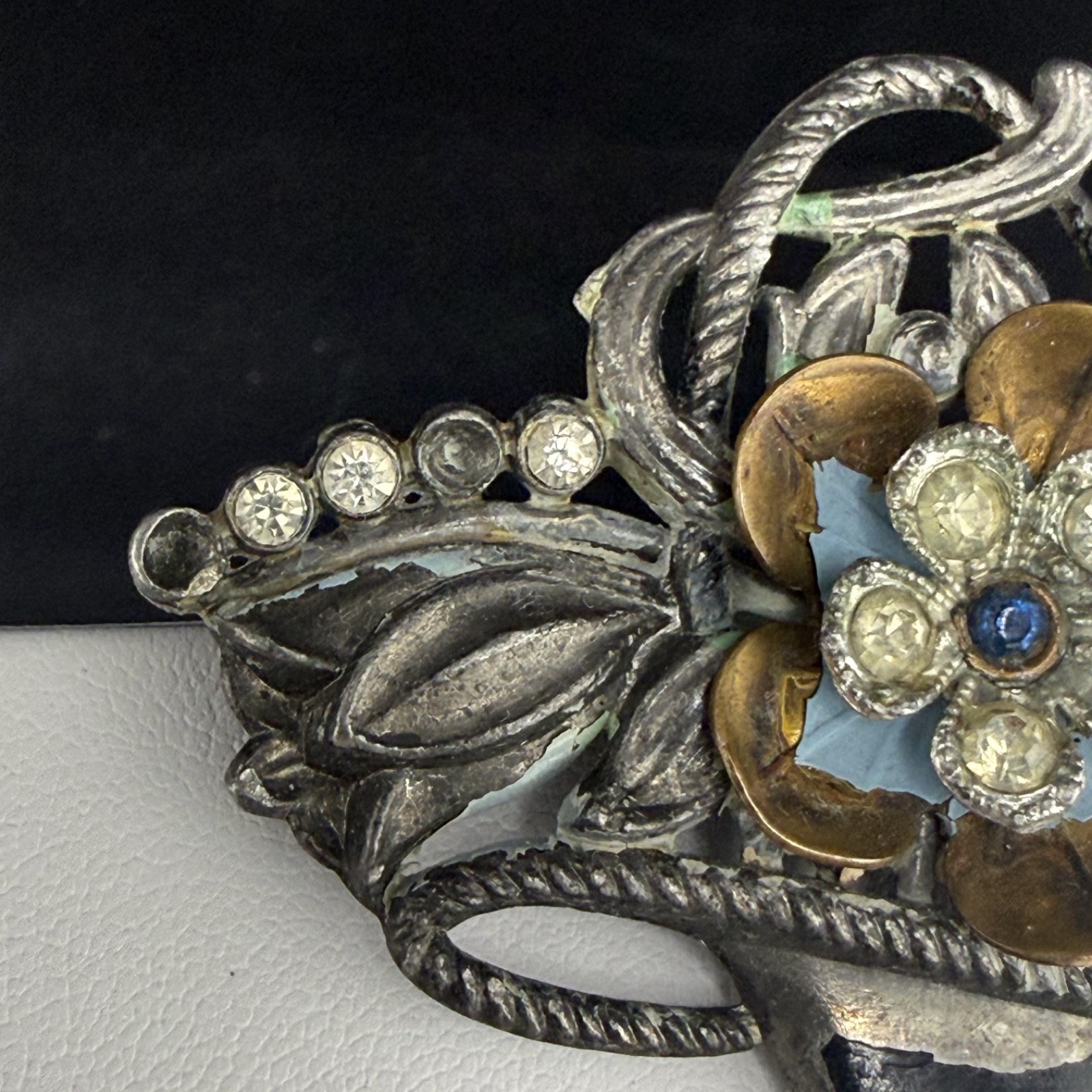 Vintage Potmetal Brooch Flower Basket Rhinestone New England Glassworks READ
