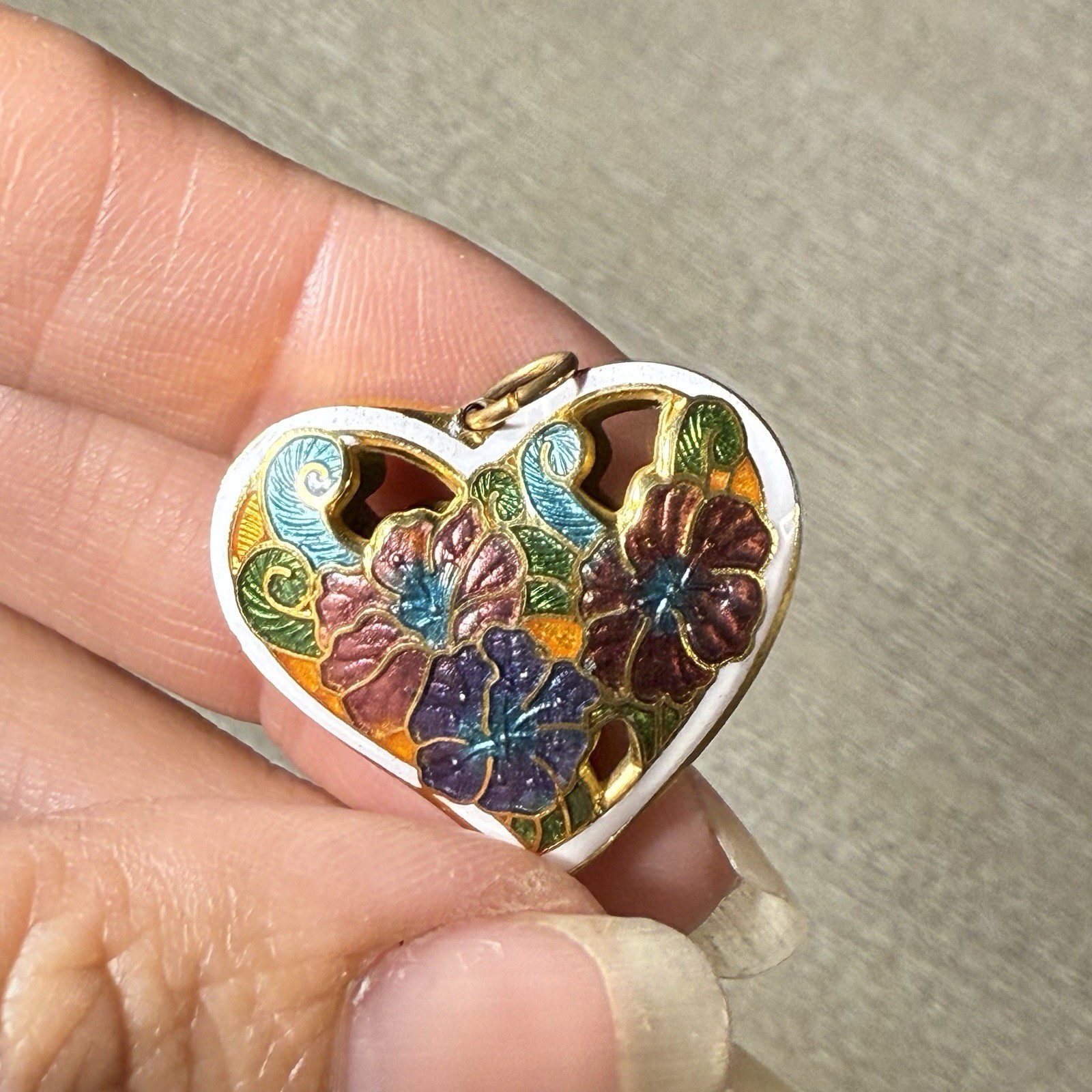 Vintage White Cloisonne Enamel Floral Puff Heart Pendant Double Sided