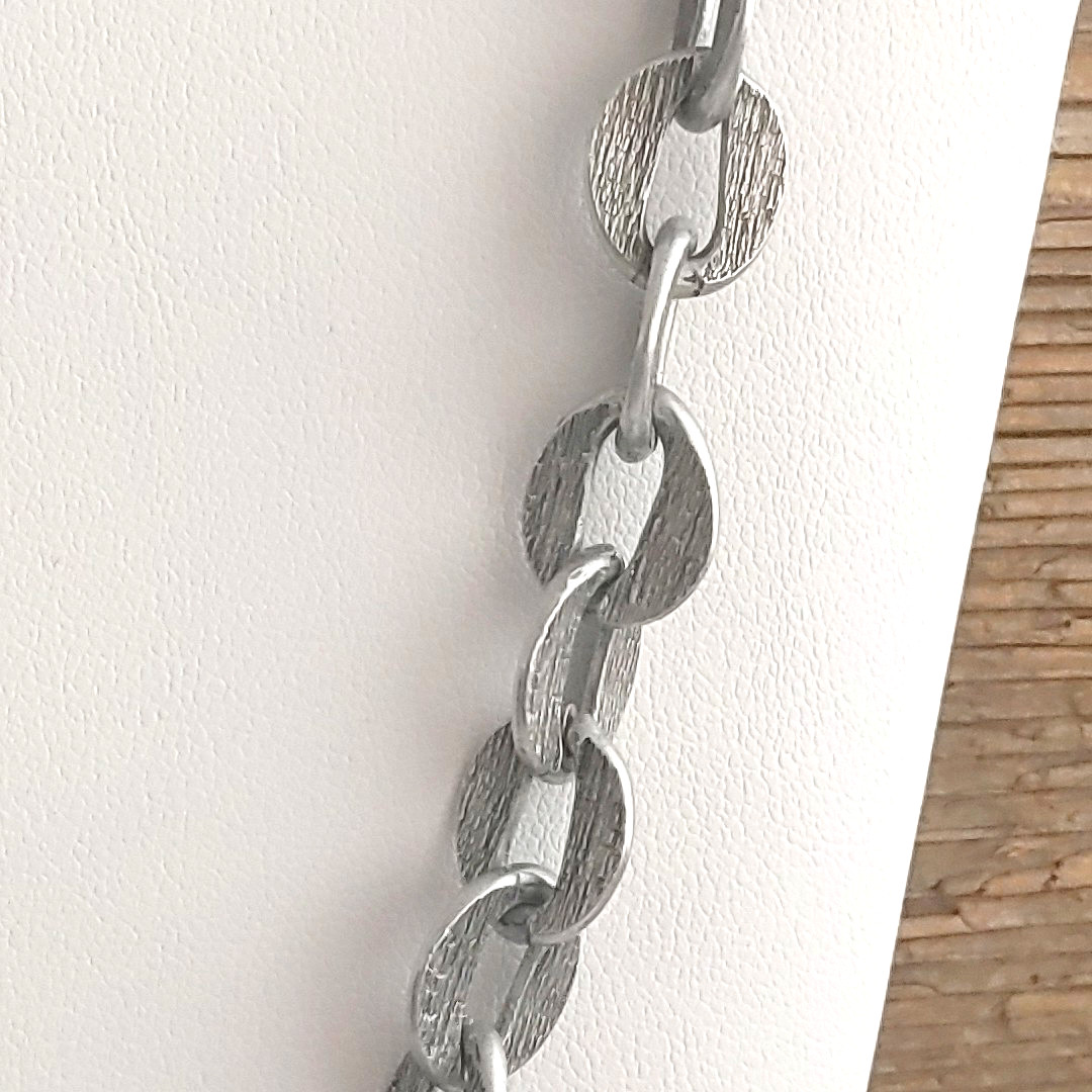 Vintage Silver Tone Chunky Chain Necklace Lightweight Textured 26”