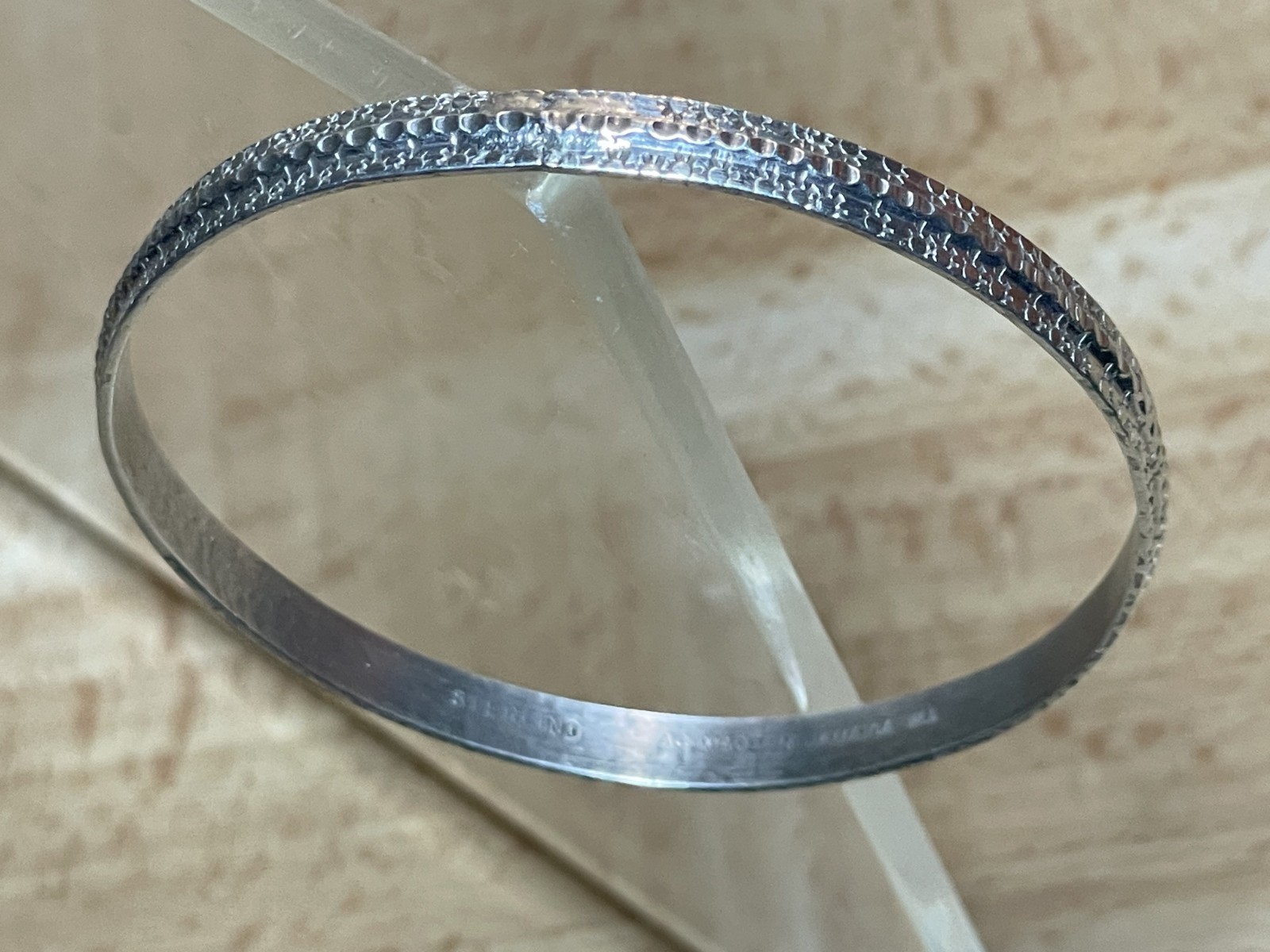 Vintage Jamaica AC 925 Sterling Silver Ribbed Bangle Bracelet 13 Grams 8″