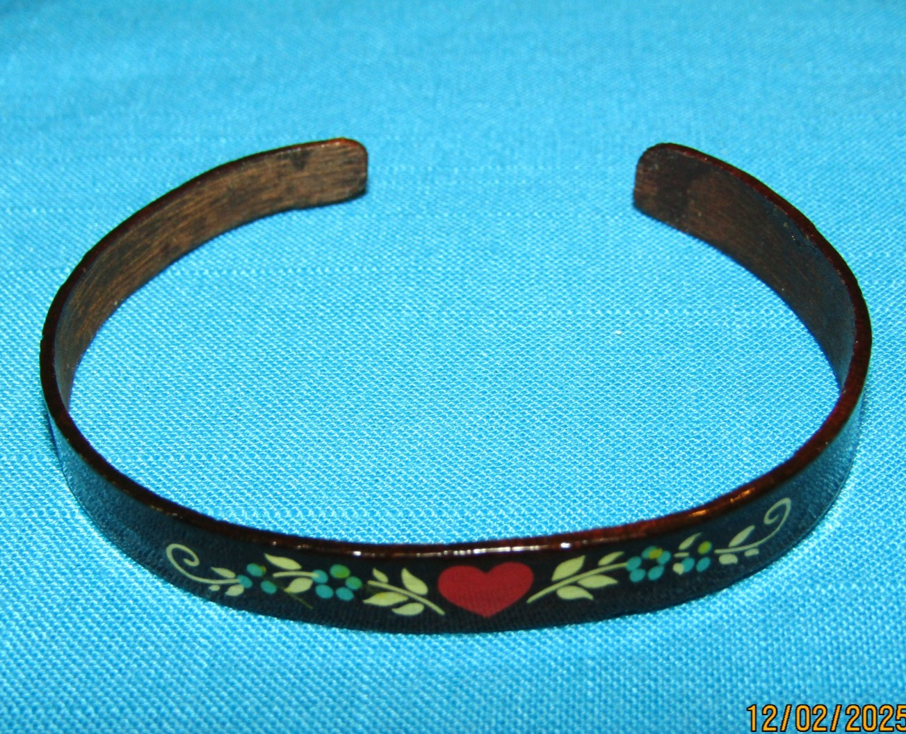 Vintage Hand-Painted Folk Art Wooden Cuff Bracelet 2 1/4″ Across