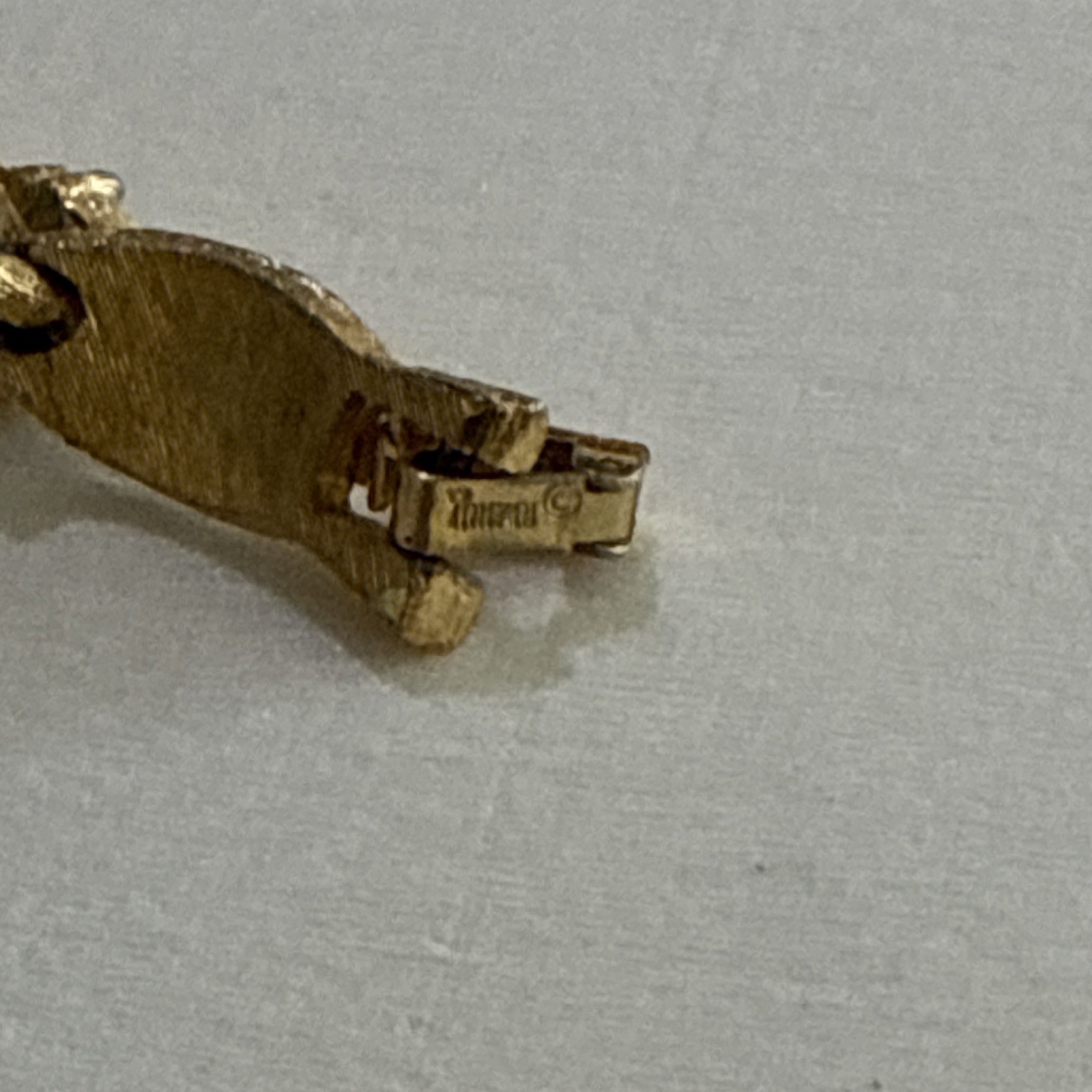 Vintage Crown Trifari Gold Plate Birthday Ribbon Bracelet