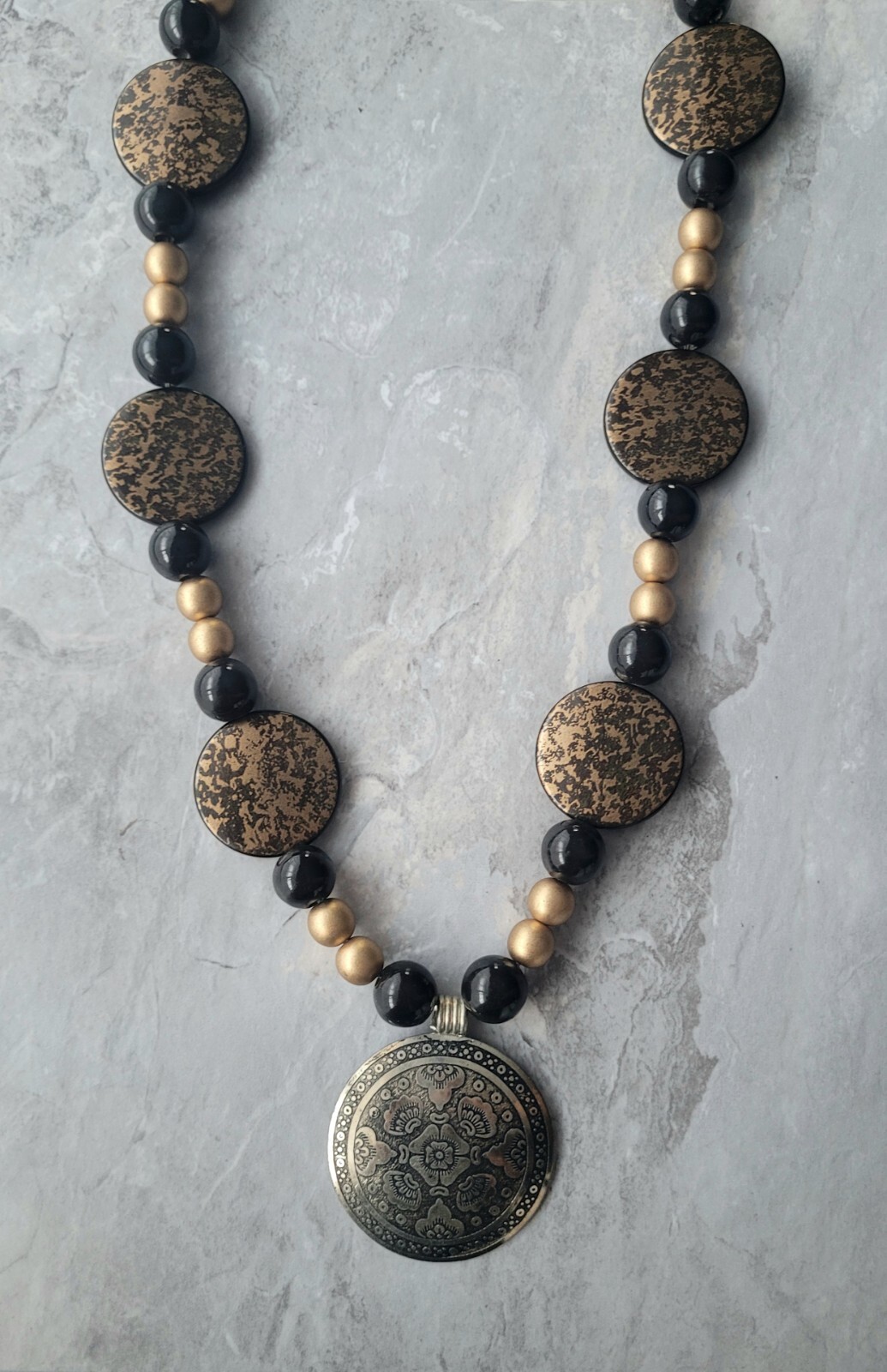 VTG ARTISAN LONG BEADED STATEMENT NECKLACE GLASS & LUCITE BEADS BOHO