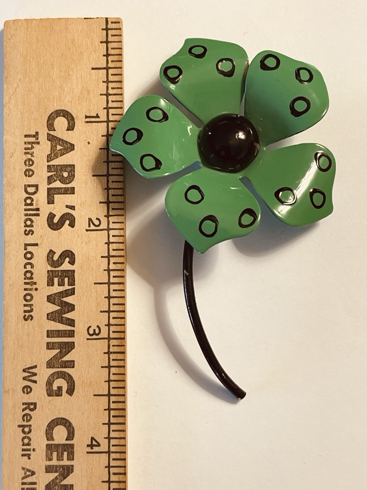 Vintage Enamel Dark Green With Black Accents Daisy Flower on Stem Pin Brooch