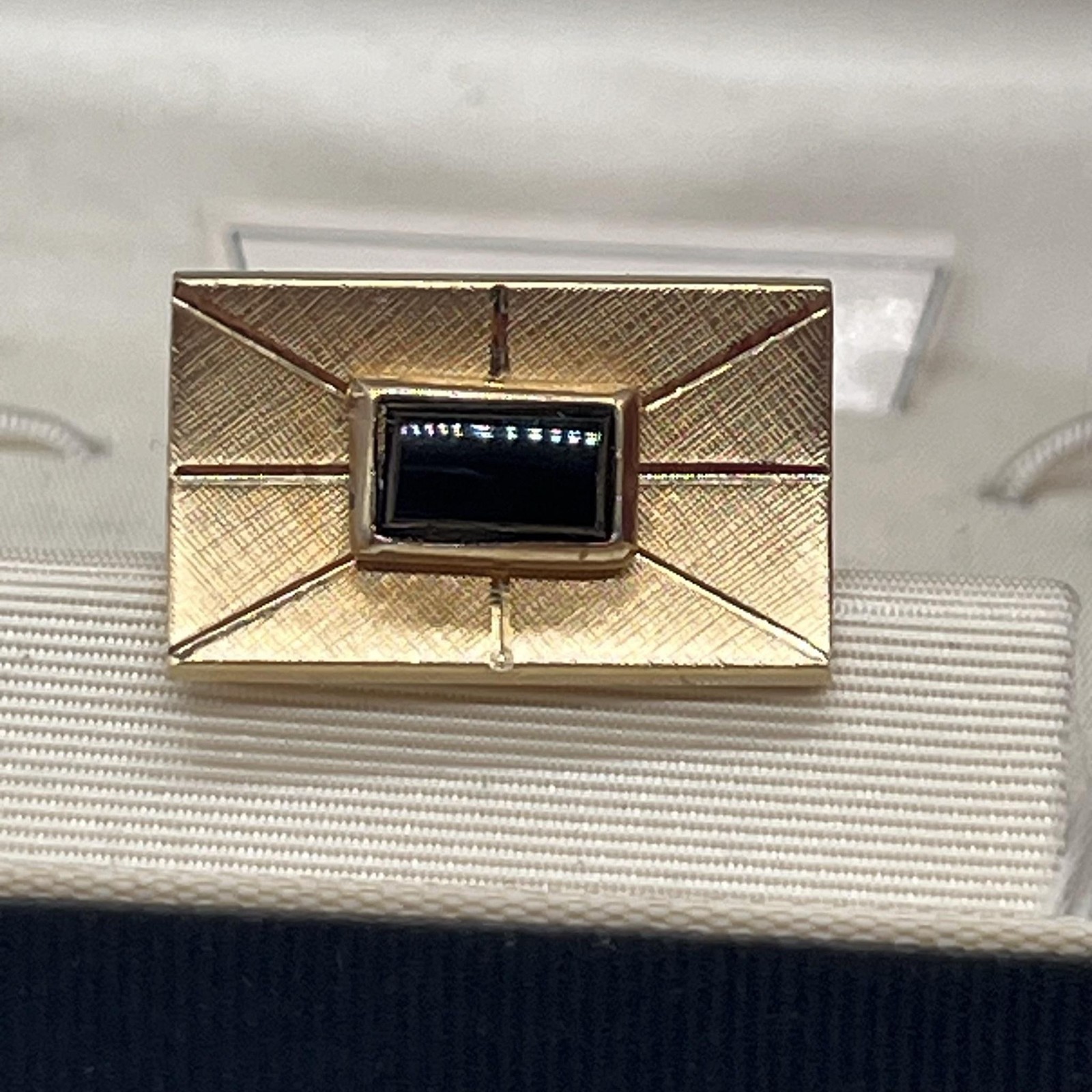 Vintage Swank Genuine Onyx Gold Tone Cufflinks Tie Clip Weber Heilbroner Box