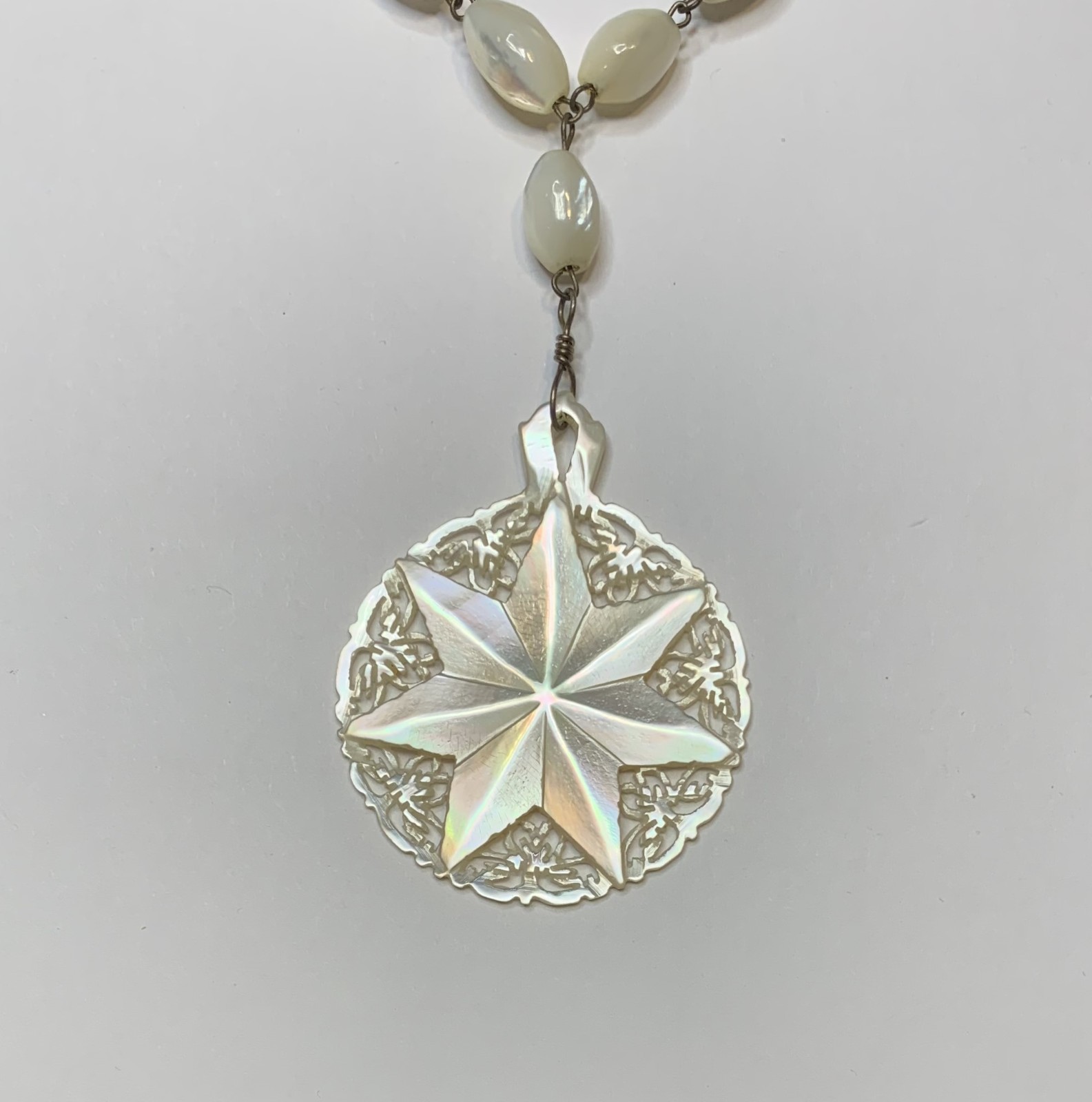 Vintage Mother of Pearl Bead Necklace with Star of Bethlehem MOP Pendant 23”