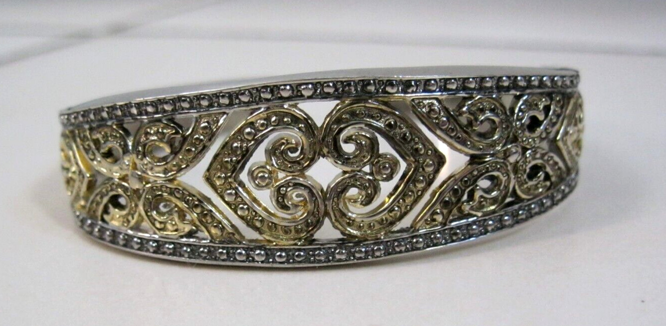 CATO Filigree Hearts Silver & Gold Tone Cuff Open Bracelet Spring Hinge Ends