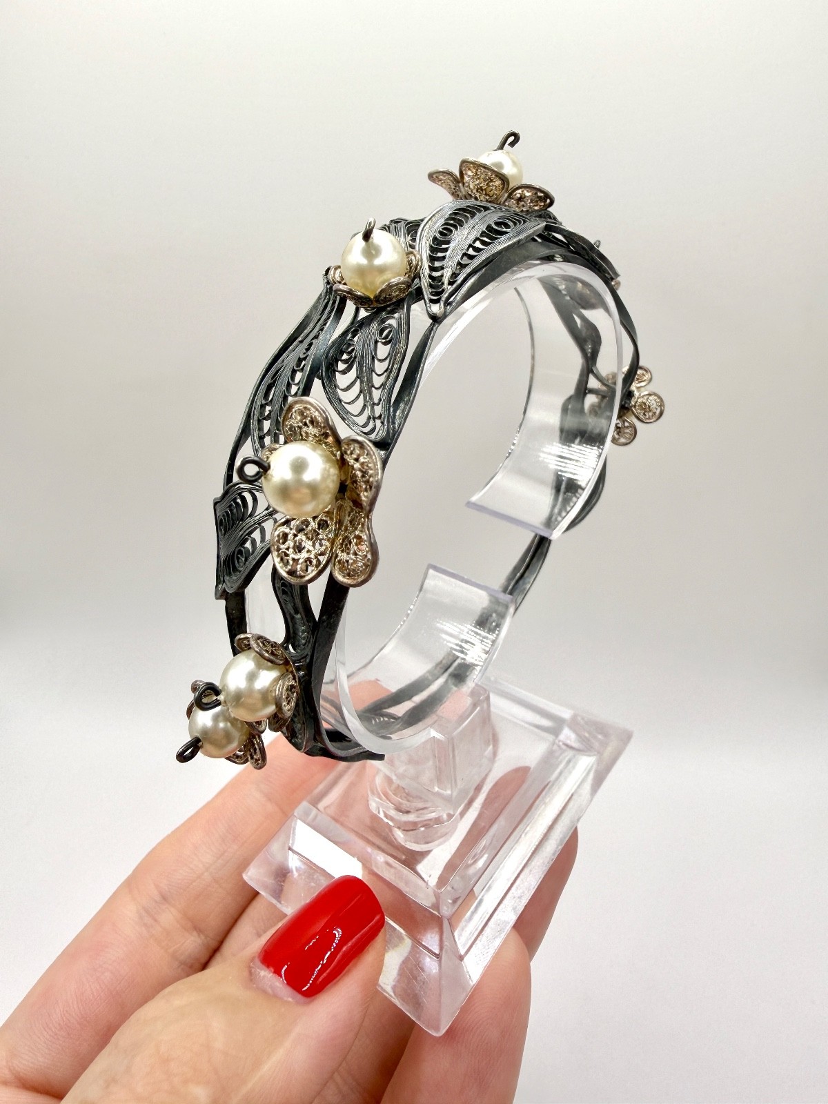 Rare Vintage Soviet USSR 960/950 Silver Filigree Hinged Cuff Bracelet Faux Pearl