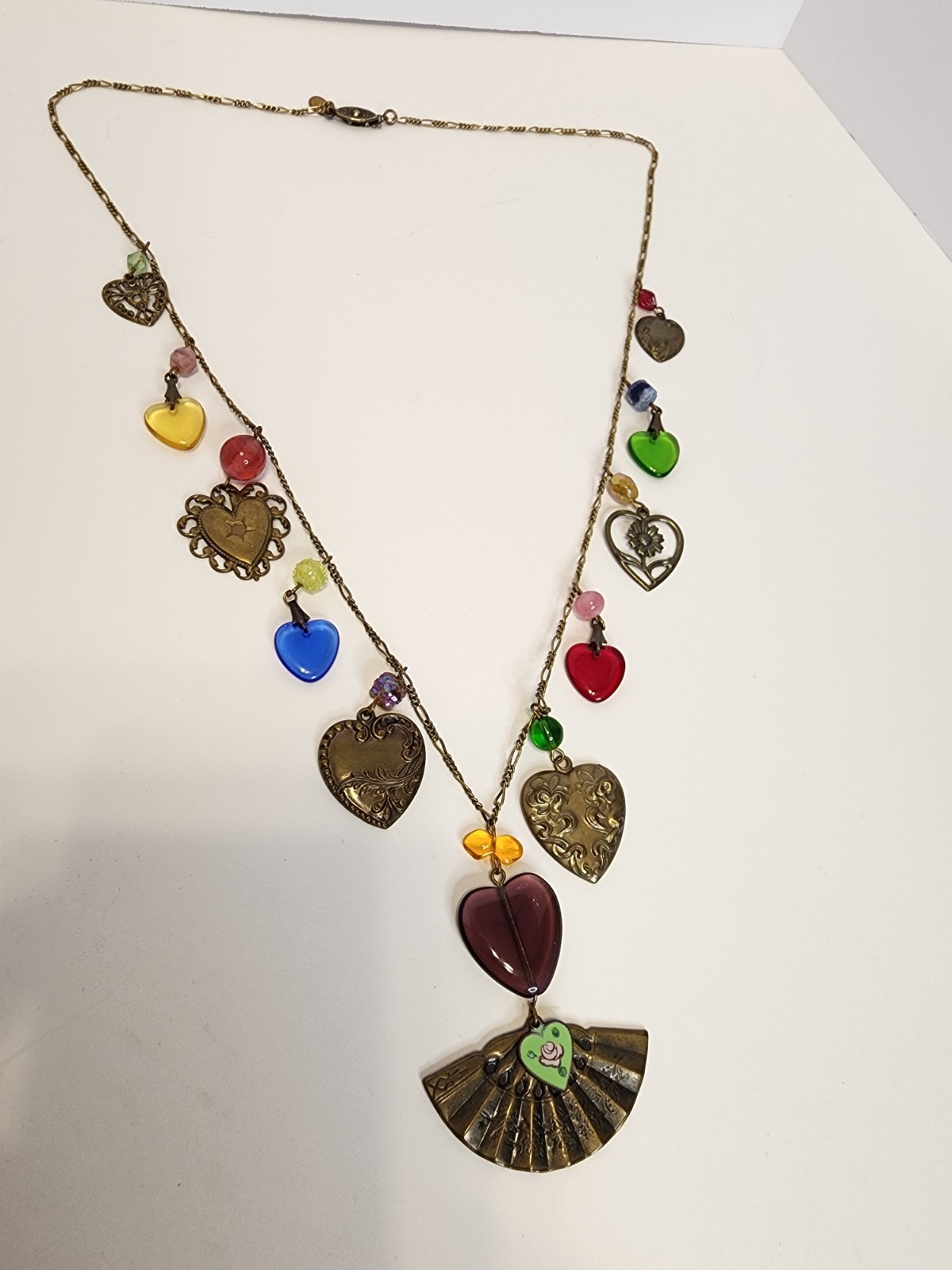 Vintage GWS Glassworks Studio LTD Hearts Fan Necklace