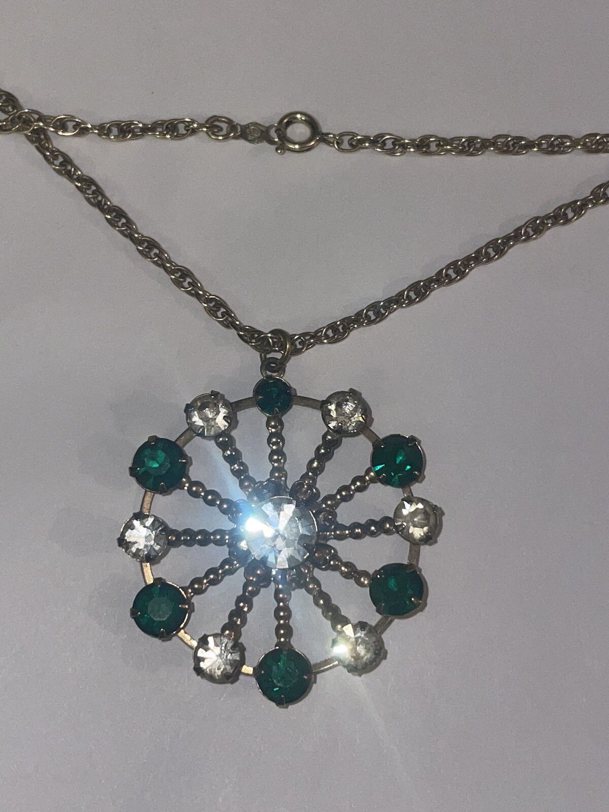 Vintage CA Co 12K Gold Filled 24″ w Green & Clear Stone Starburst Pendant🌺🌺