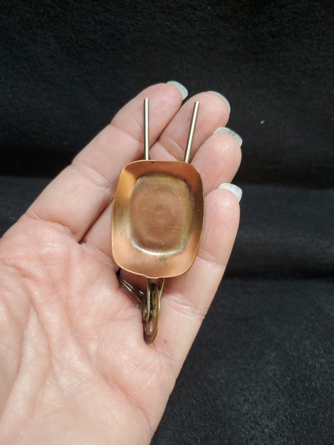 Vintage Brass & Metal Wheelbarrow Brooch Pin 3.25” x 1.25” Collectible Novelty
