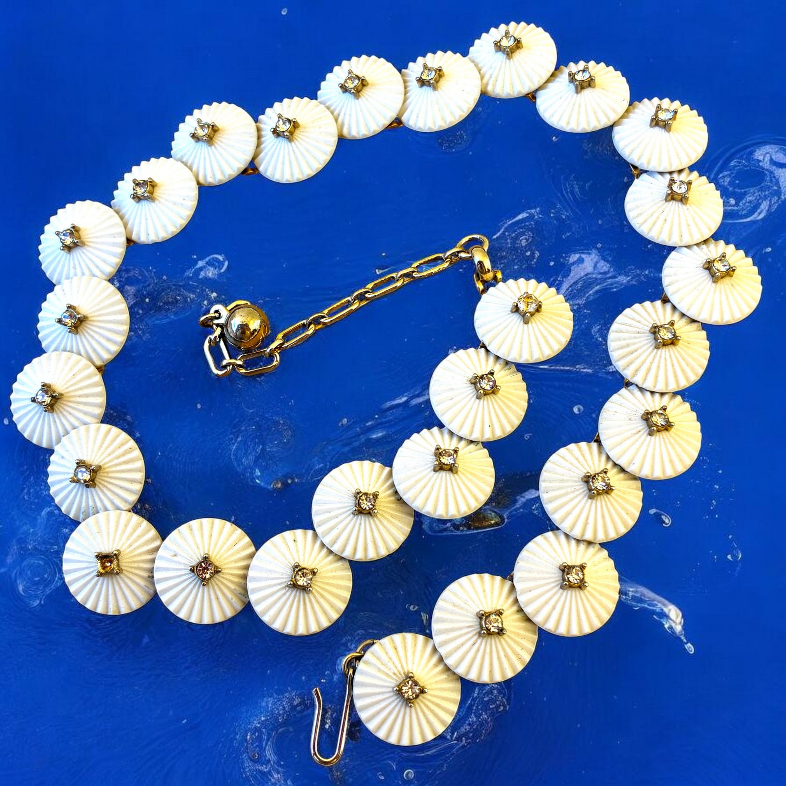 Vintage Necklace and Bracelet Set Shell Design Rhinestones AS IS