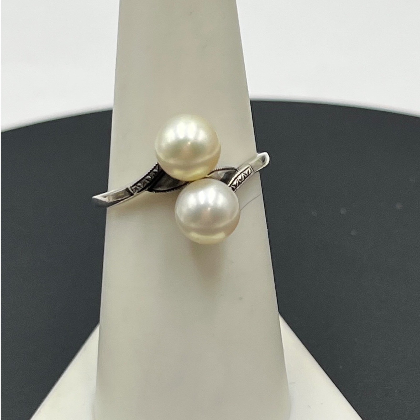 Mikimoto Vintage estate Akoya Pearl Sterling Silver 925 Toi et Moi Bypass Ring