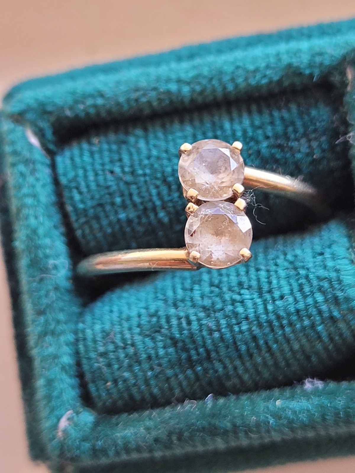 Vintage Antique Gold White Beryl ? Goshenite? Toi Moi Anniversary Gold Ring
