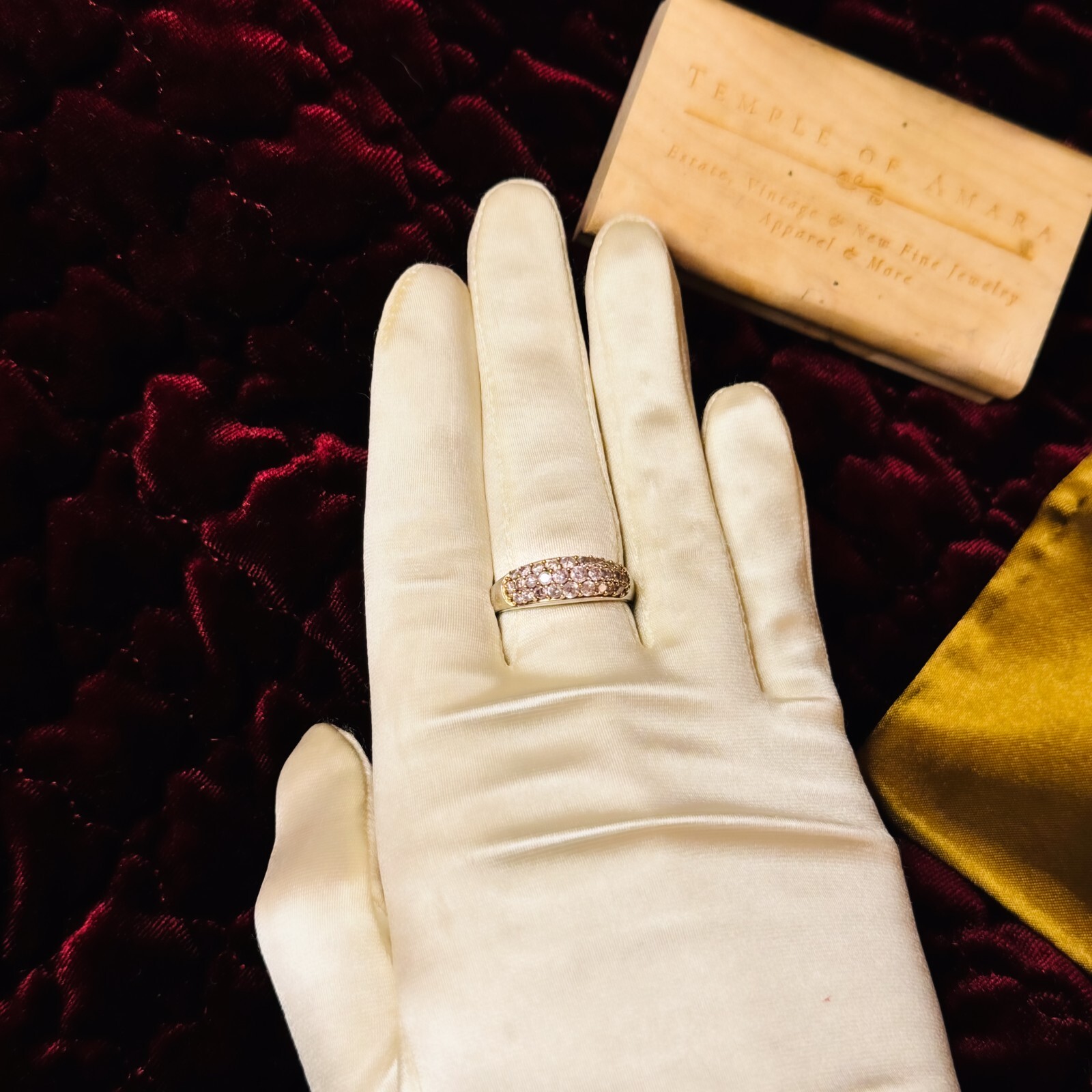 10K Gold Natural Pink Diamond Ring 1CTTW Cluster Band Row Ring Size 9 -4.2g