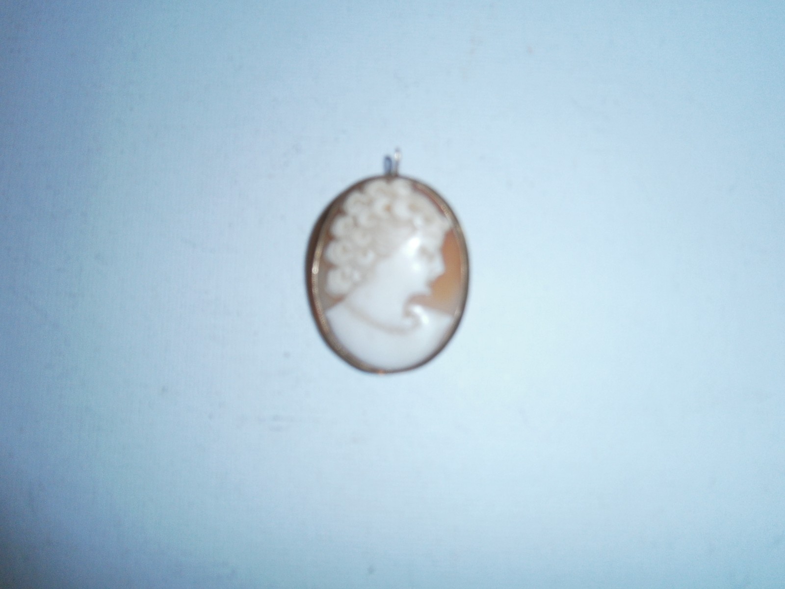 Vintage Gold Frame BDA Signed Conch Shell Victorian Cameo Brooch Pin Pendant