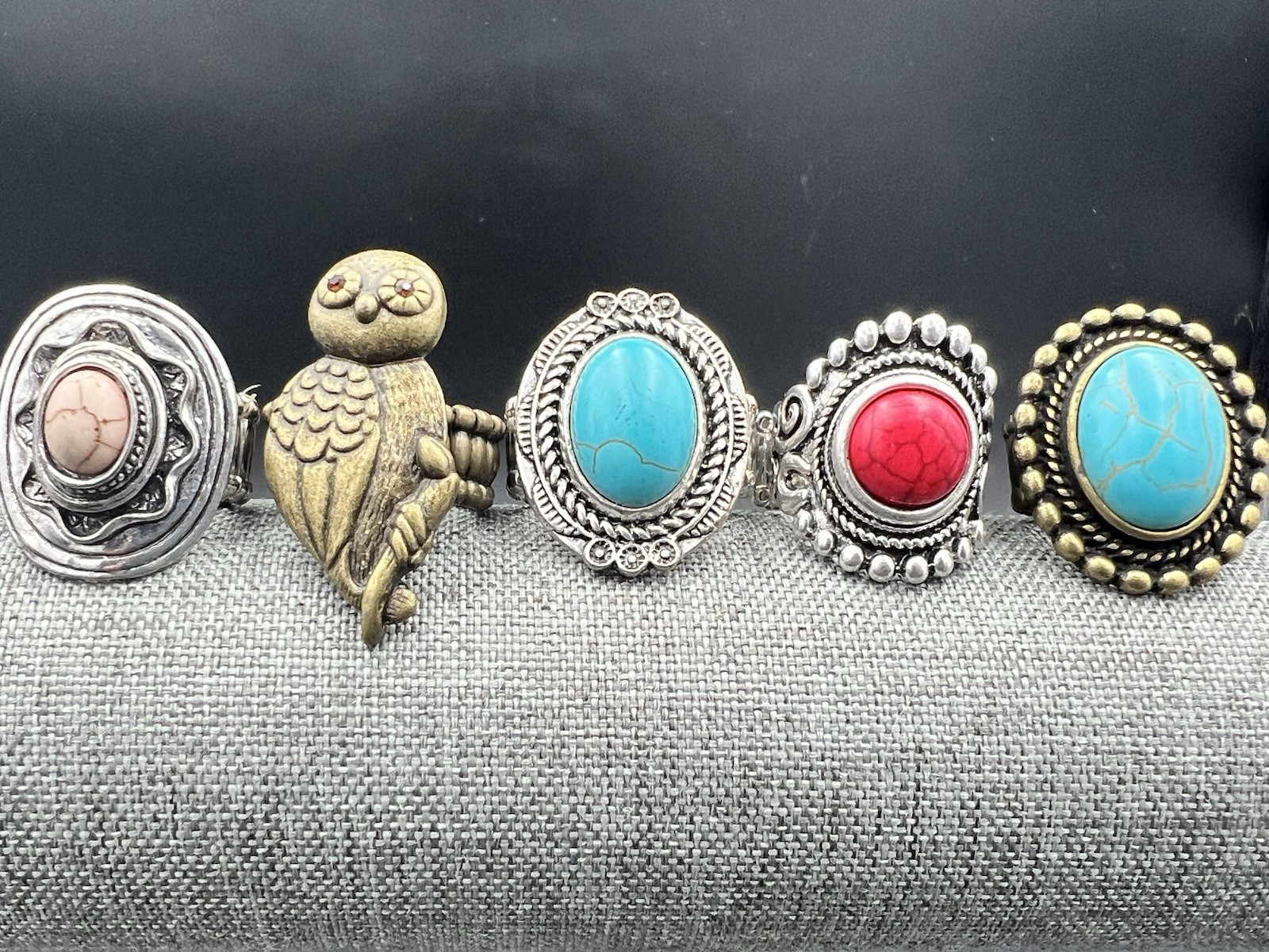 5 Vtg to Modern Silver Tone Stretch Band Ring Lot Southwestern Boho – One Size