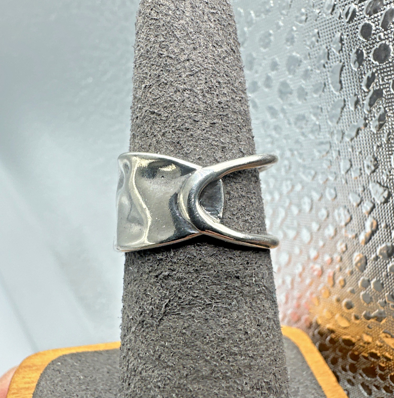 Vintage Modernist Hammered & Open Work Sterling Silver Ring Size ~6