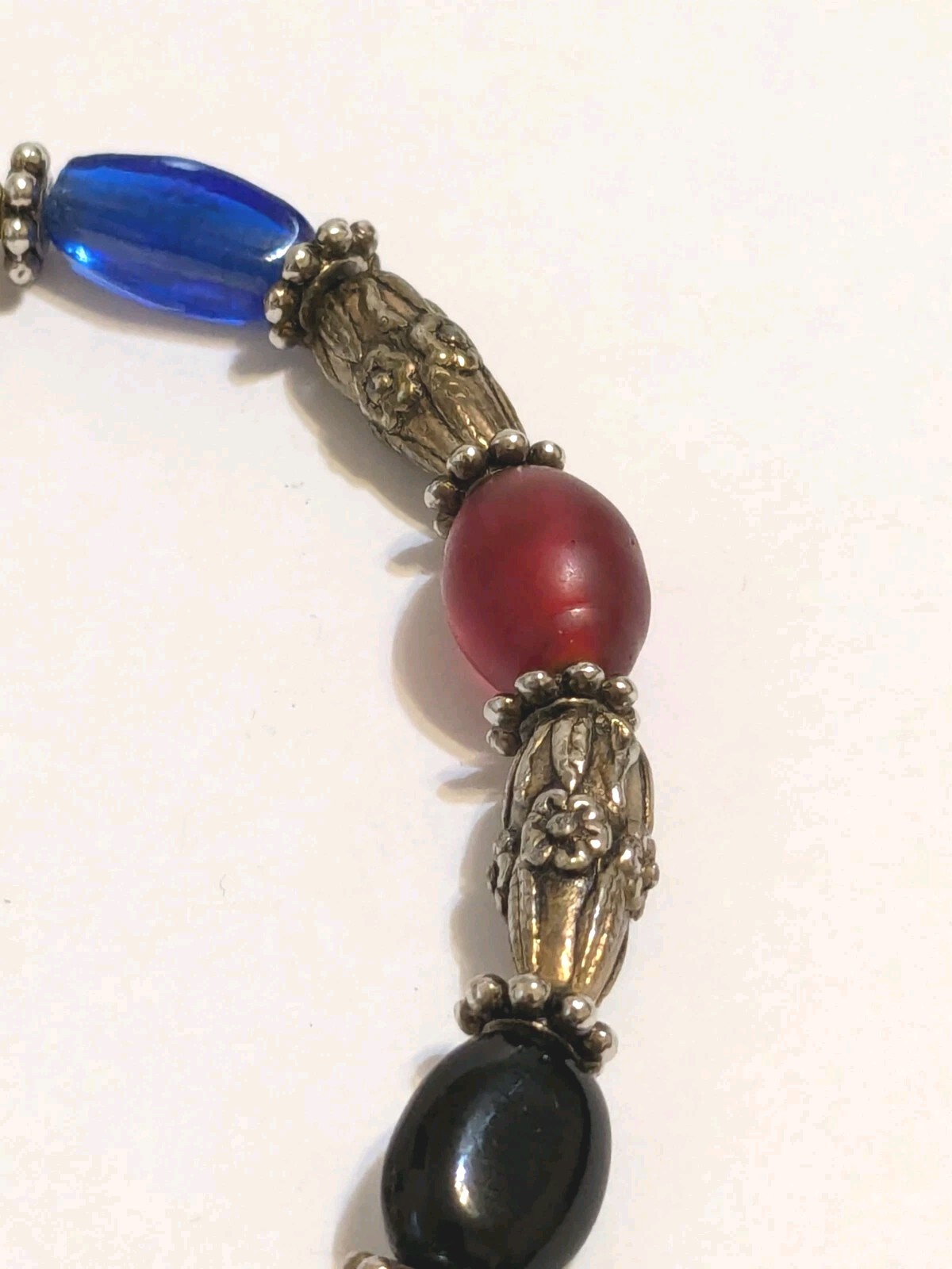 Vintage Multi Tone Bracelet With Multicolor Glass Beads. Toggle Closure 6 3/4″