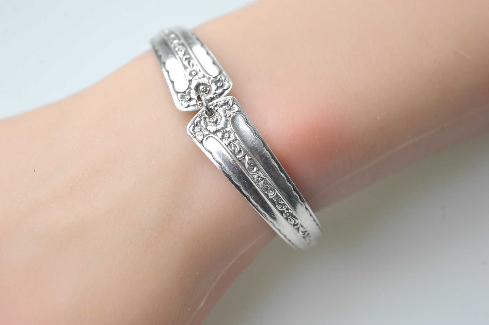 Silver plate spoon bracelet victorian floral style hand made small AT15