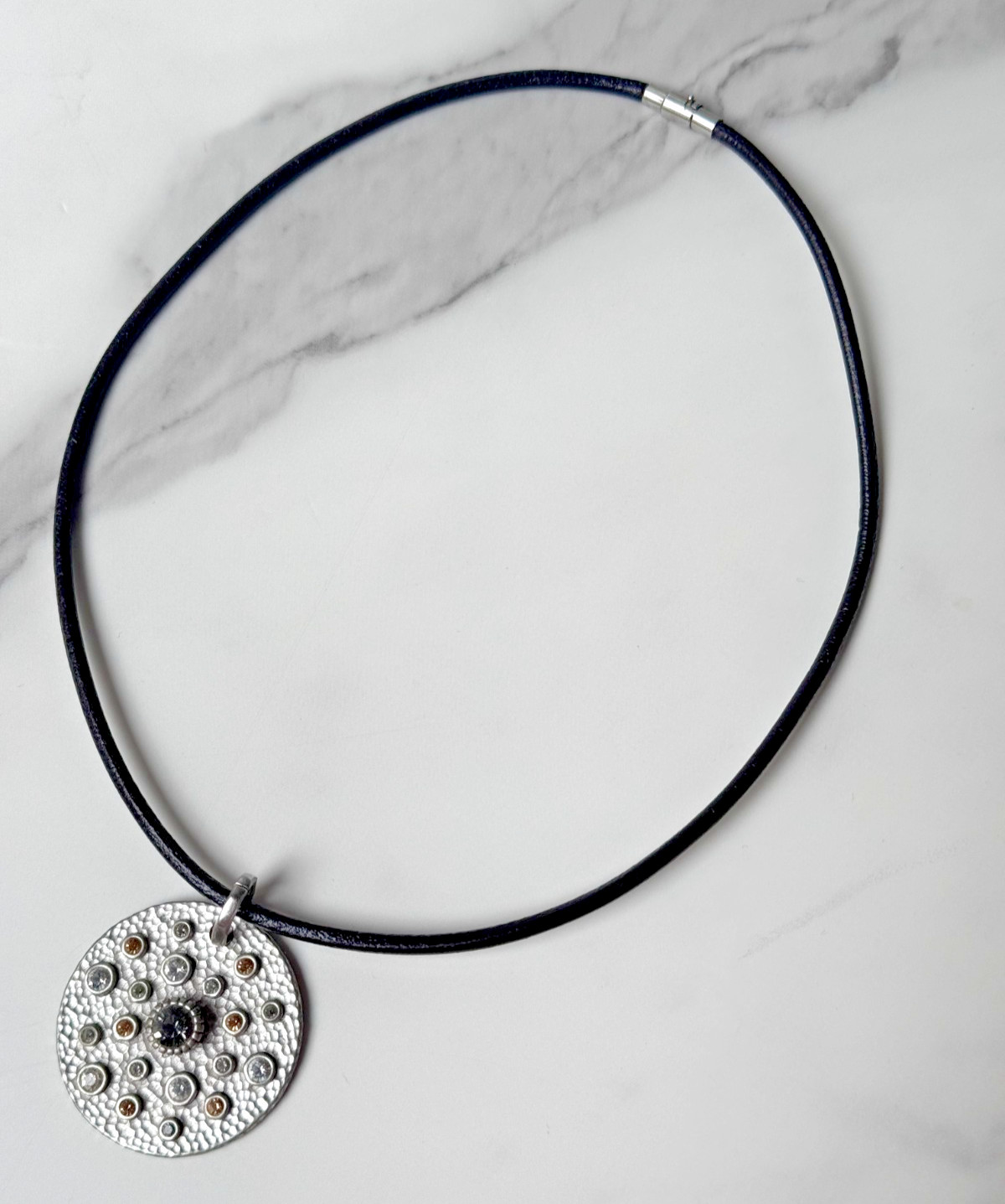 Pre-Owned BARBARA BOZ Round Rhinestone Pendant, 18″ Unmarked Leather Necklace