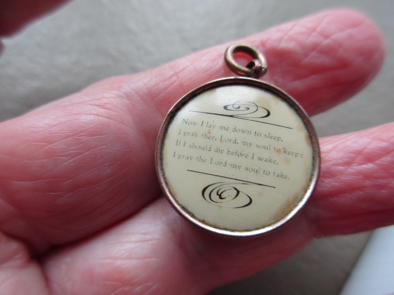 ANTIQUE EDWARDIAN ART DECO GOLD FILLED CHILDS PRAYER FOB LOCKET CHARM PENDANT UK