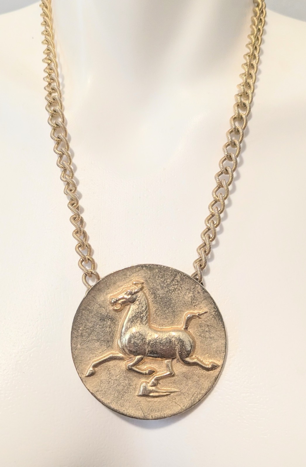 Vintage 1974 Alva Museum Replicas “Flying Horse of Kansu” Medallion Necklace