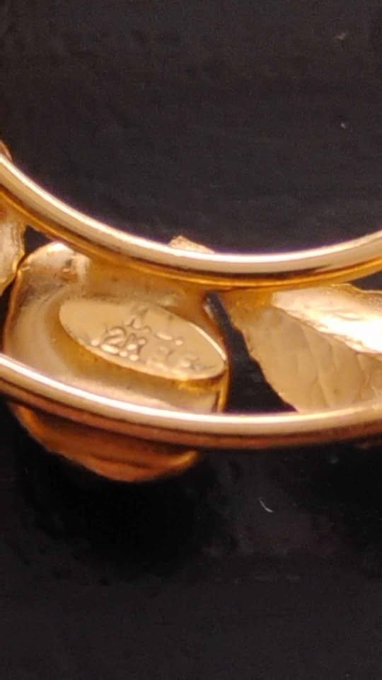 vintage Karen Lynne 12K Gold Filled Leafy Circle Pin Brooch Multi Stone Scarabs