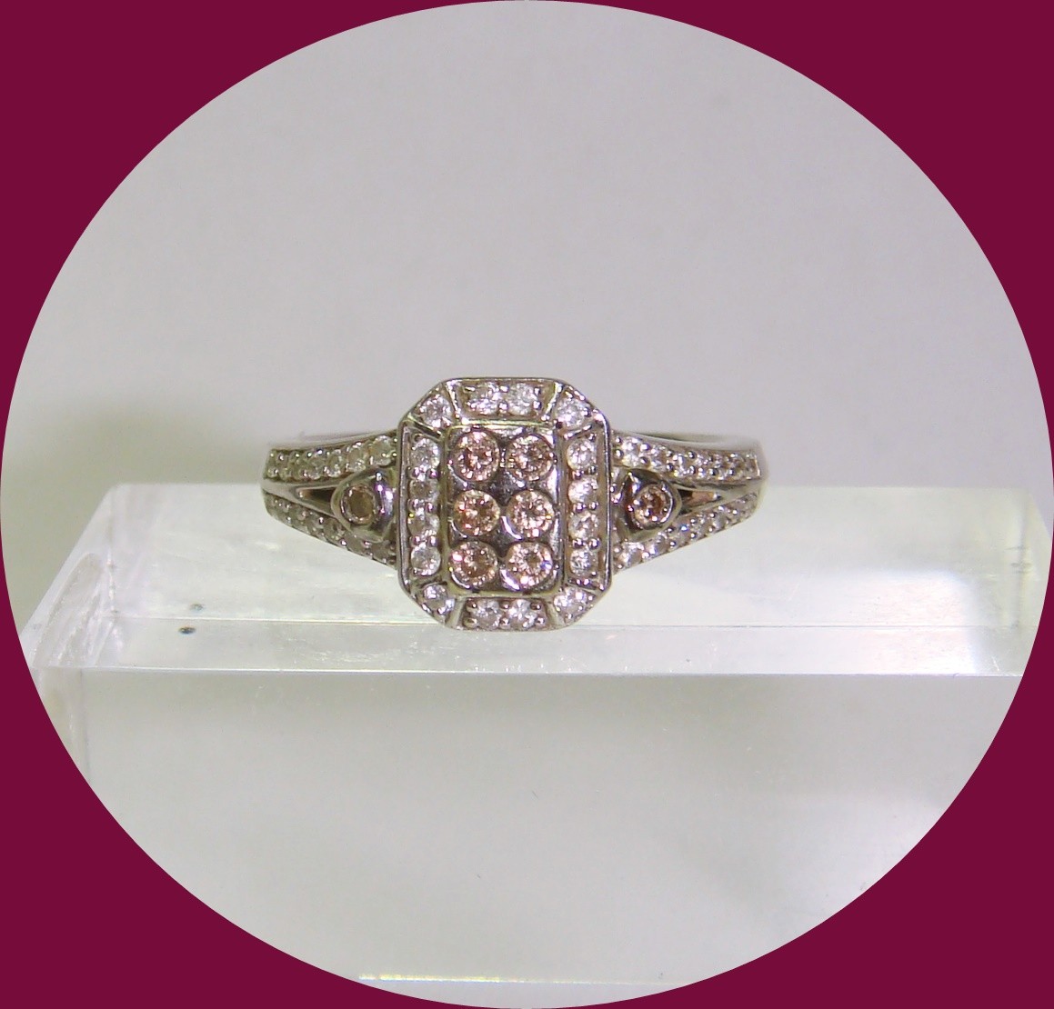 Beautiful Vintage 14k White Gold White & Champagne Diamond Ring– Size 7