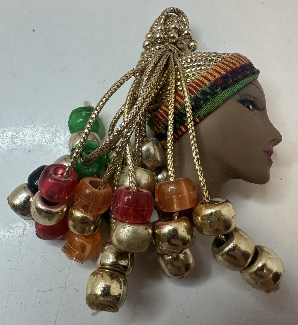 Vintage Figural Lady Head Brooch Green Red Gold Beaded Hair Unique Art Pin
