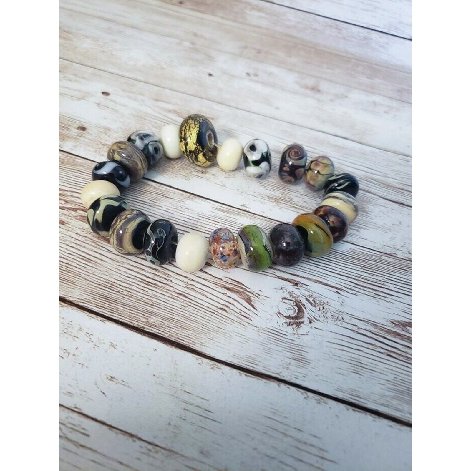Vintage Stretch Bracelet Chunky Glass Beads (May Need New Cord)
