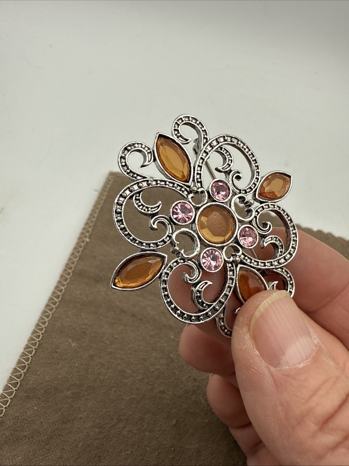 Vintage Silver Tone Style Brooch with Acrylic Crystal Accents