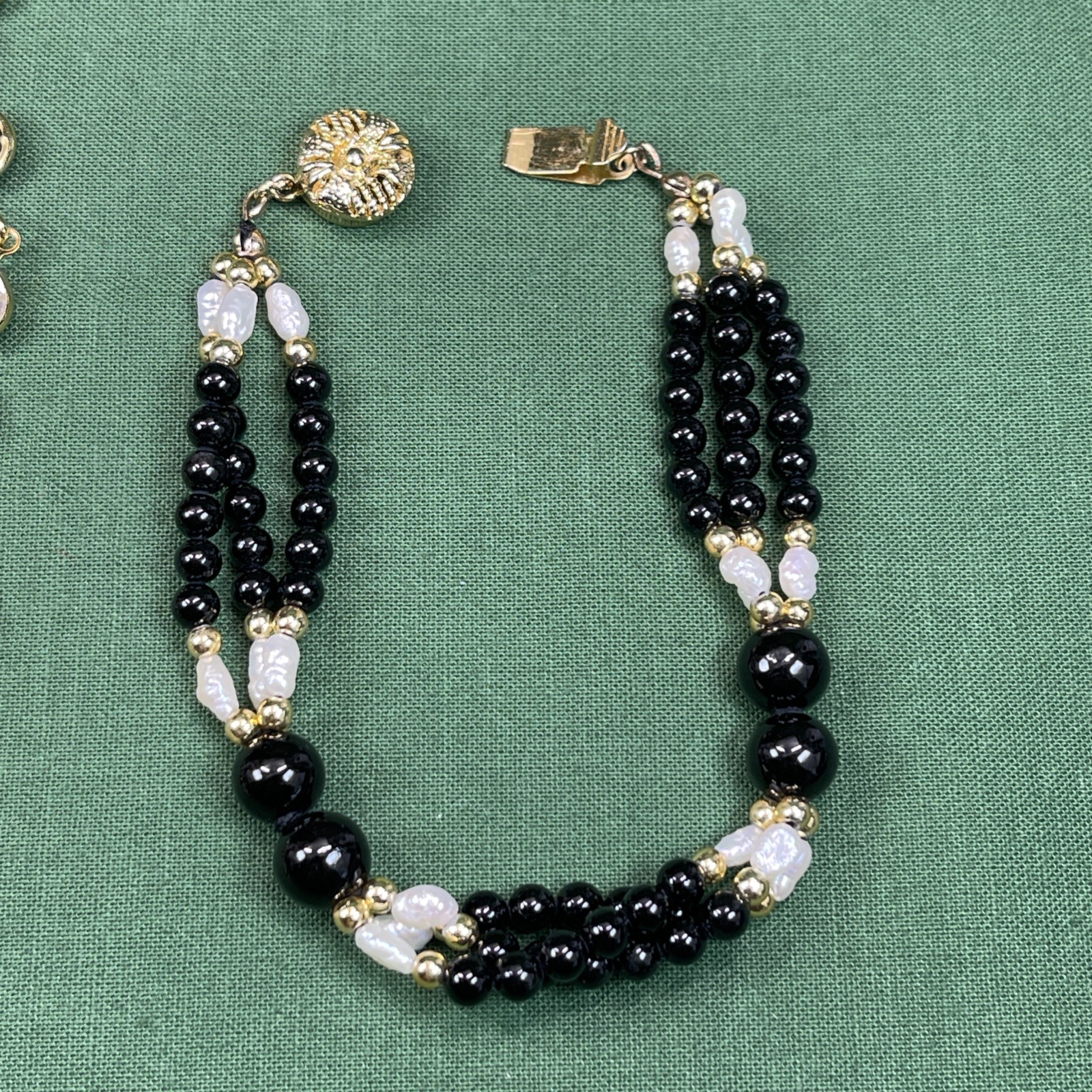 USA Made Austrian Crystal Black Gold Tone Rice Pearls Jewelry 4 Piece Parure Set