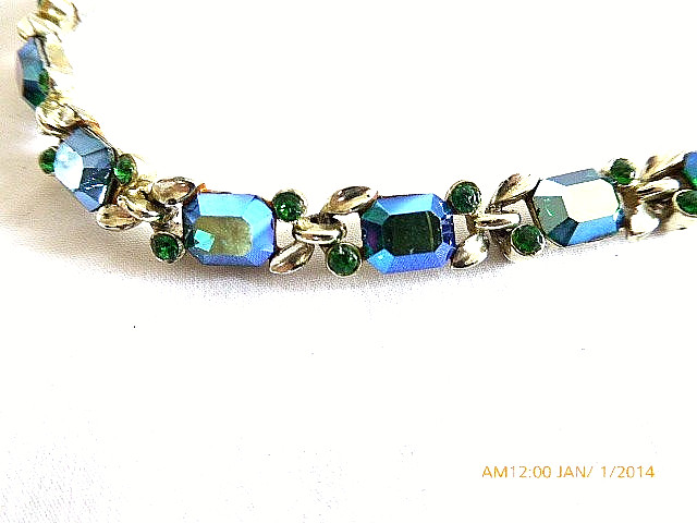 VINTAGE LISNER EMERALD CUT AB BLUE GREEN NECKLACE EARRINGS SET
