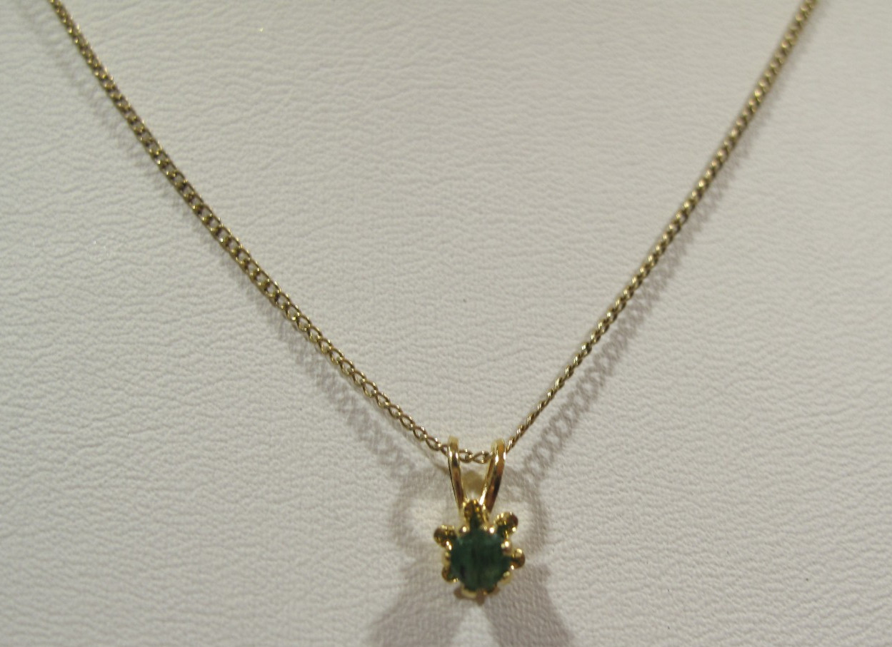 VTG 1/2- 12K GF Yellow Gold Chain With Emerald Chip 18″~1.10g~May Birthstone