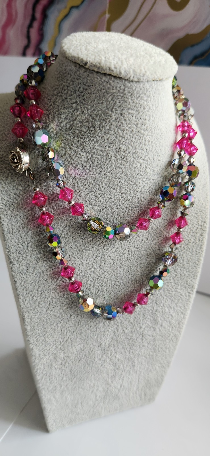 Vintage AB Pink Gunmetal Faceted 26″ Silvertone Glass And Acrylic Necklace